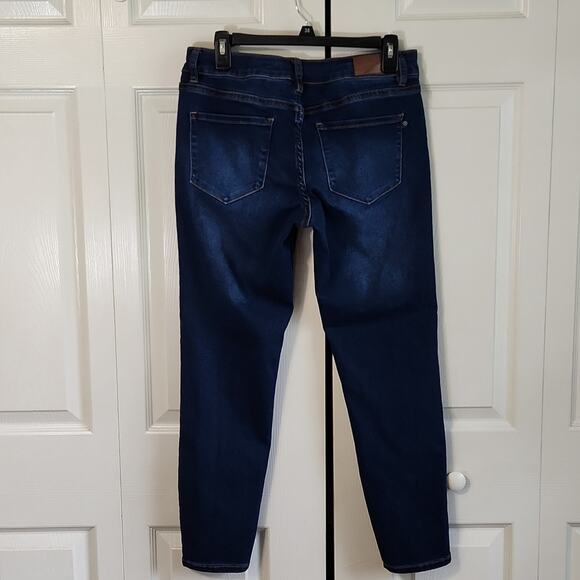 Tahari Womens Dark Wash Jeans Size 8/29 5 Pockets Stretch Zip Button Casual - Picture 2 of 10
